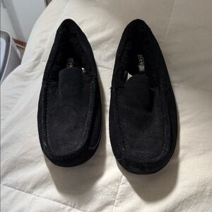 CLEARANCE NWOT ugg ASCOT fur lined dark brown slipper moccasin FINAL PRICE